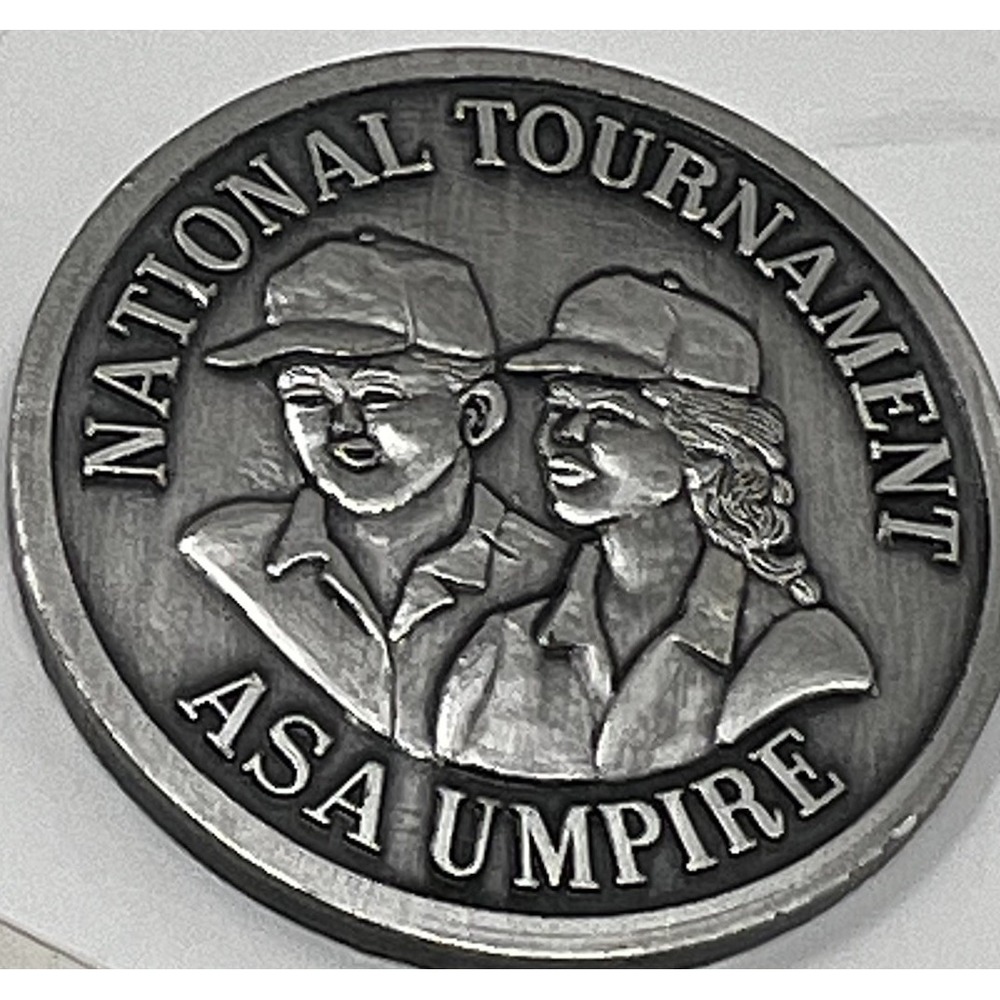 1988 ASA National Tournament Umpire Flip Coin USA Softball Challenge Coin